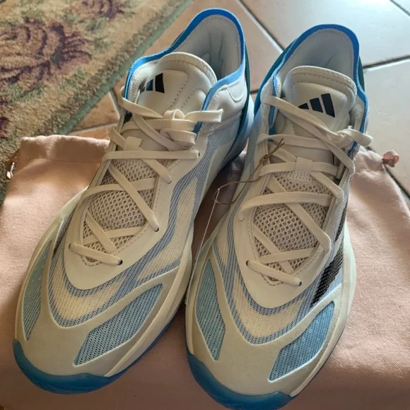 Adizero Select 2.0 Cross Training Premium Shoes